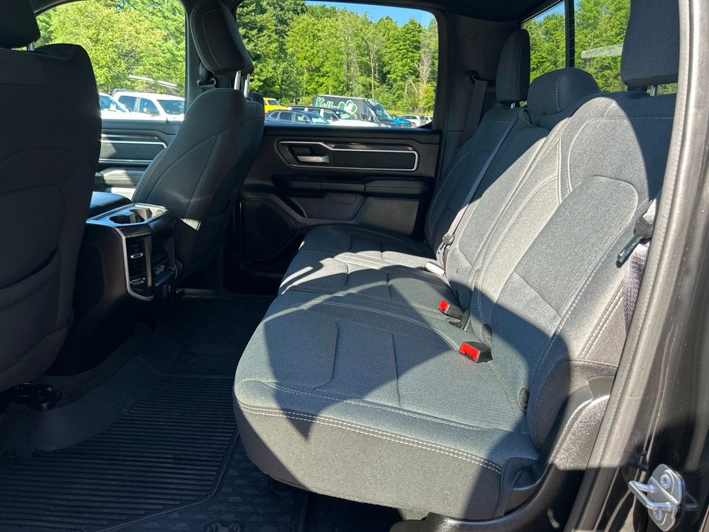 2022 RAM 1500 Big Horn Crew Cab 4x4 5'7' Box