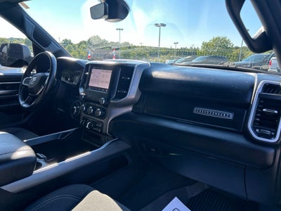 2022 RAM 1500 Big Horn Crew Cab 4x4 5'7' Box