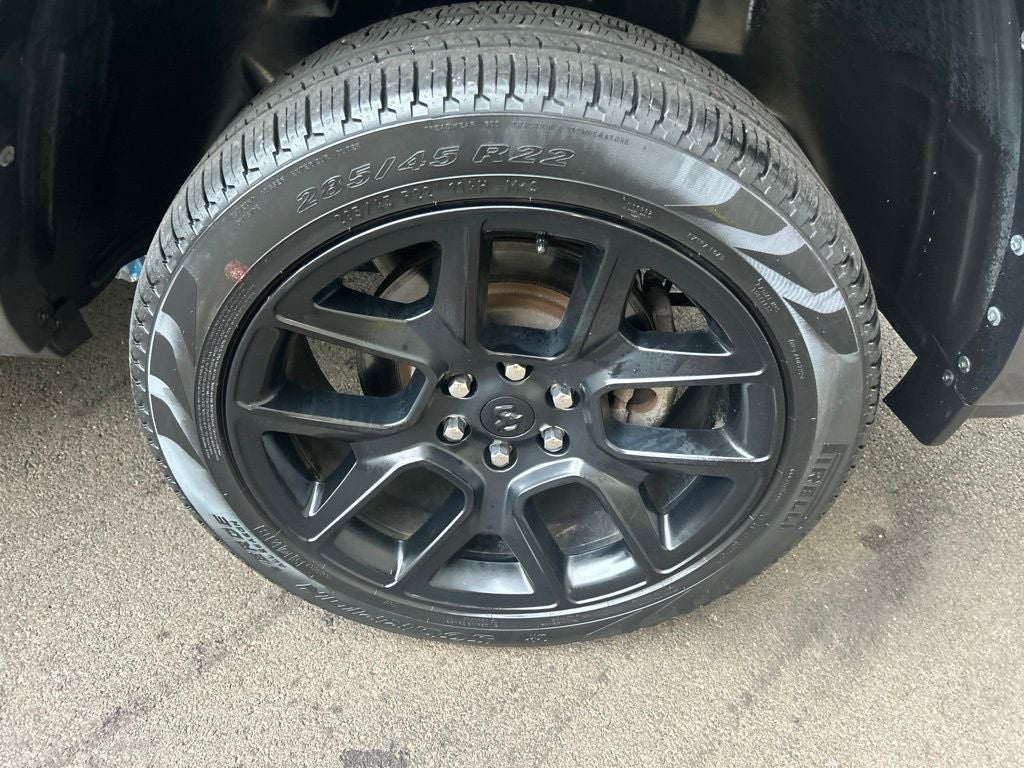 2022 RAM 1500 Laramie Crew Cab 4x4 5'7' Box