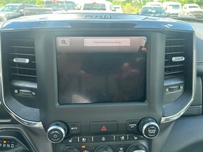 2022 RAM 1500 Laramie Crew Cab 4x4 5'7' Box