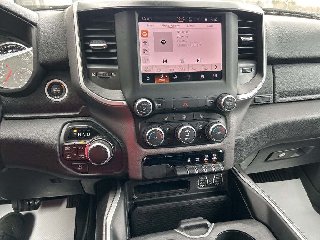 2023 RAM 1500 Big Horn Crew Cab 4x4 6'4' Box