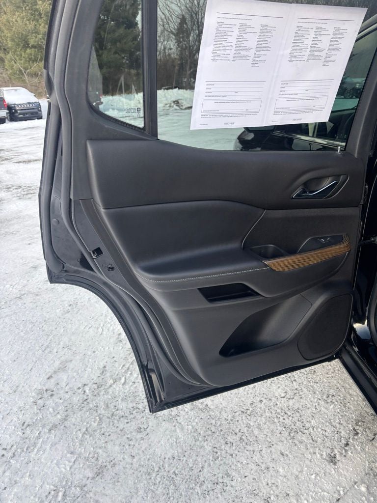 2023 GMC Acadia AWD SLE