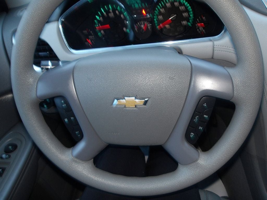 2017 Chevrolet Traverse LS