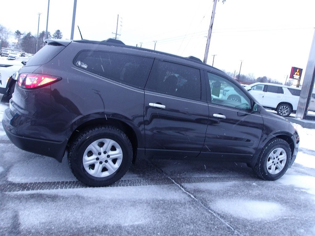 2017 Chevrolet Traverse LS