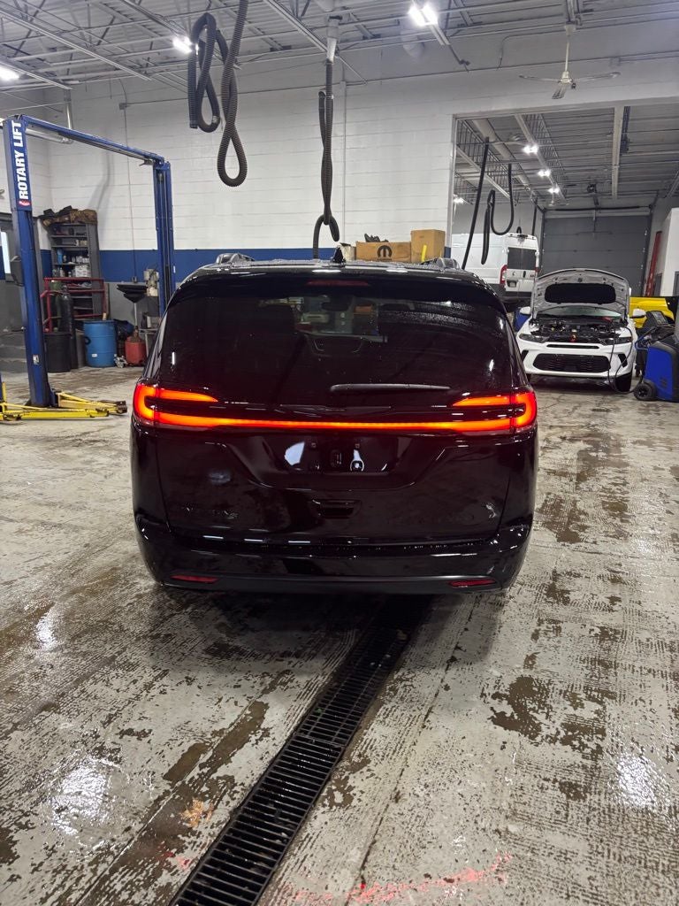 2026 Chrysler Pacifica PACIFICA SELECT