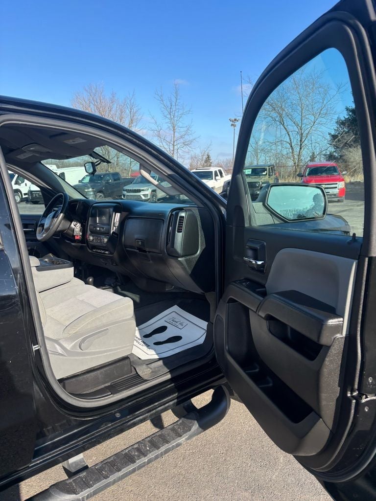 2019 Chevrolet Silverado 1500 LD Silverado Custom