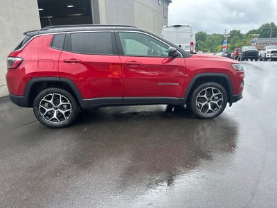 2026 Jeep Compass COMPASS LIMITED 4X4