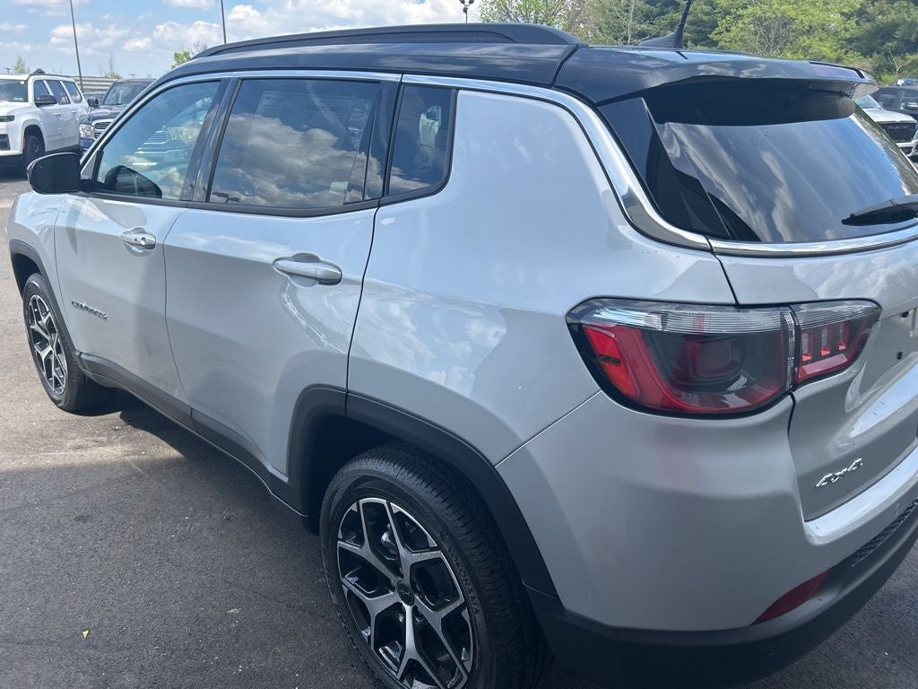 2026 Jeep Compass COMPASS LIMITED 4X4