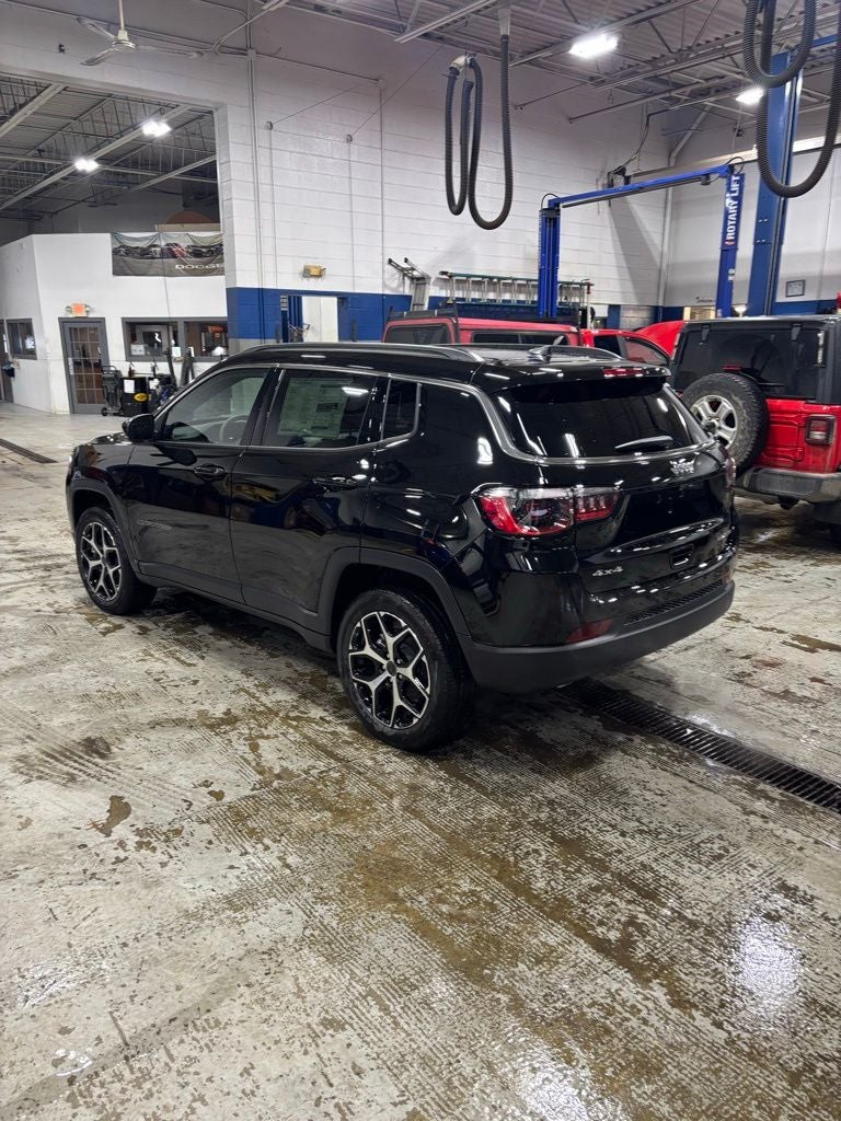 2026 Jeep Compass COMPASS LIMITED 4X4