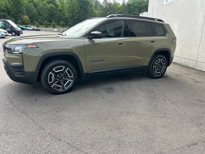 2026 Jeep Cherokee CHEROKEE LAREDO 4X4