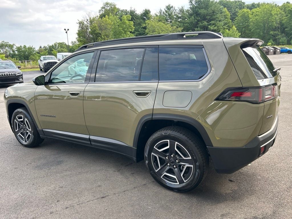 2026 Jeep Cherokee CHEROKEE LAREDO 4X4