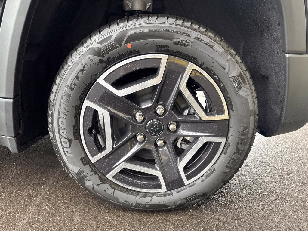 2027 Jeep Cherokee CHEROKEE LAREDO 4X4