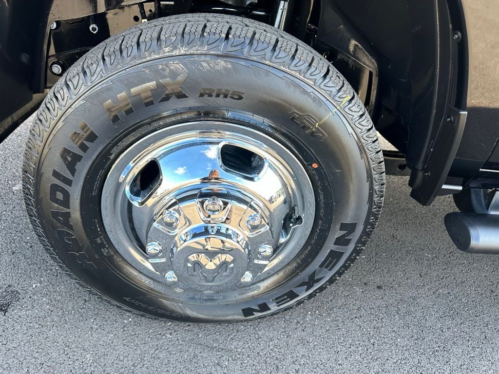 2026 RAM Ram 3500 RAM 3500 TRADESMAN CREW CAB 4X4 8' BOX