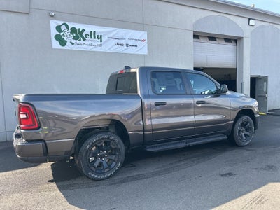 2026 RAM Ram 1500 RAM 1500 EXPRESS CREW CAB 4X4 5'7' BOX