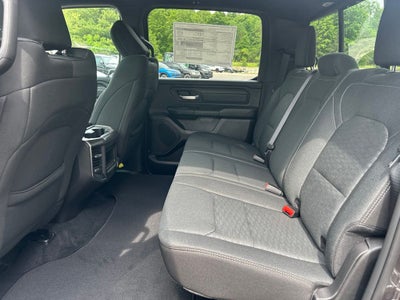 2026 RAM Ram 1500 RAM 1500 EXPRESS CREW CAB 4X4 5'7' BOX