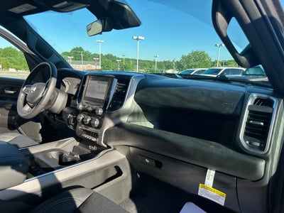 2026 RAM Ram 1500 RAM 1500 EXPRESS CREW CAB 4X4 5'7' BOX