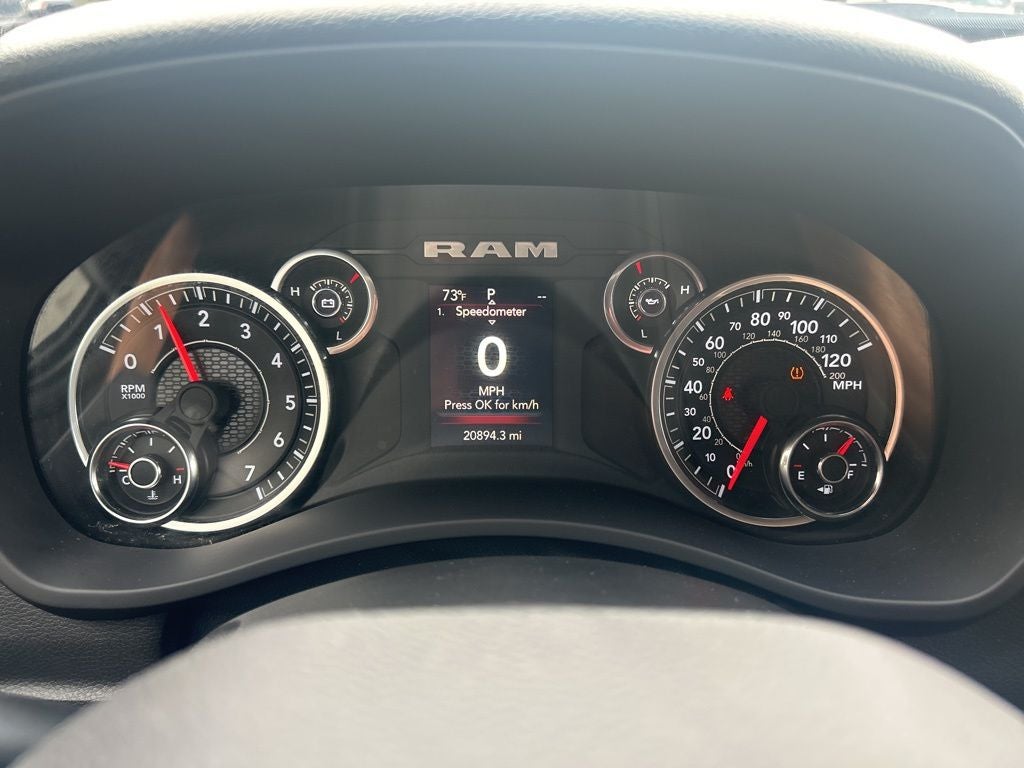 2024 RAM 2500 Tradesman Crew Cab 4x4 6'4' Box