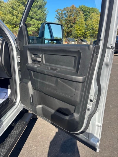 2026 RAM Ram 2500 RAM 2500 BLACK EXPRESS CREW CAB 4X4 8' BOX