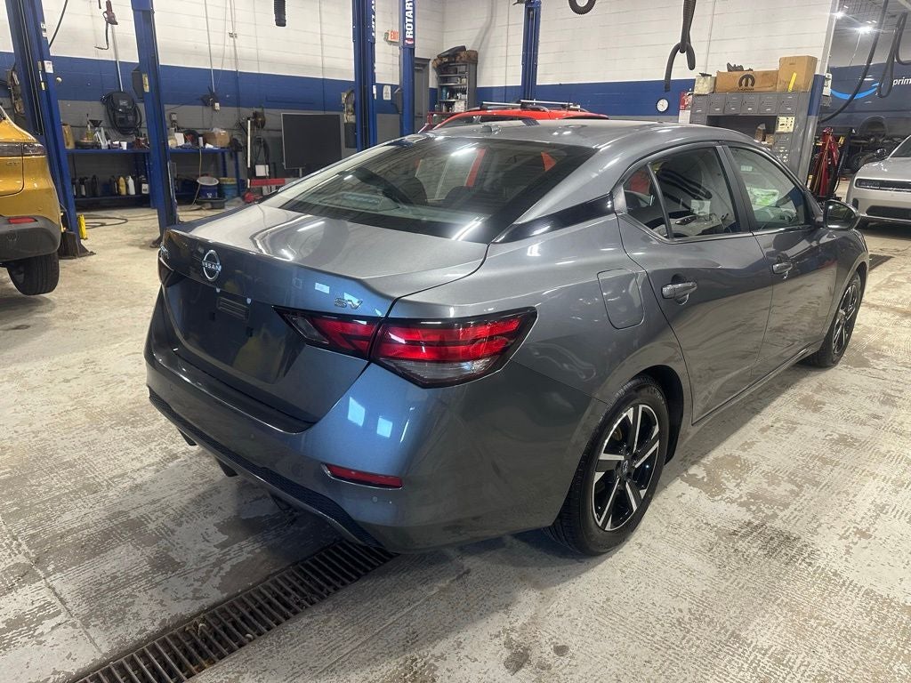 2024 Nissan Sentra SV Xtronic CVT