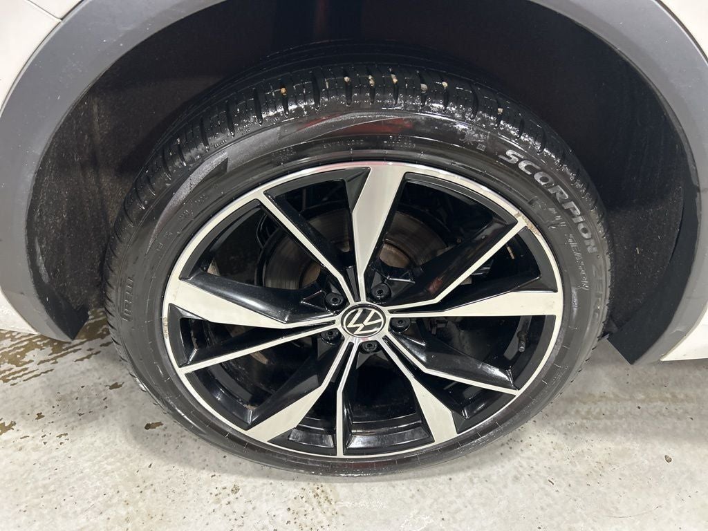 2022 Volkswagen Tiguan 2.0T SEL R-Line