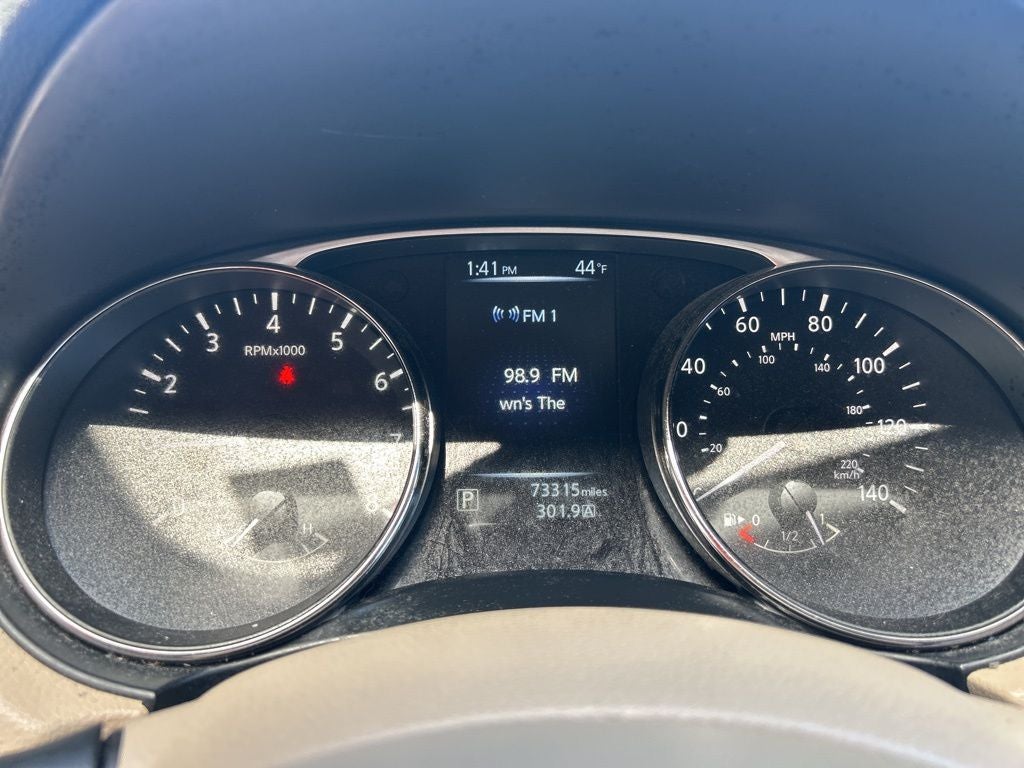 2015 Nissan Rogue S