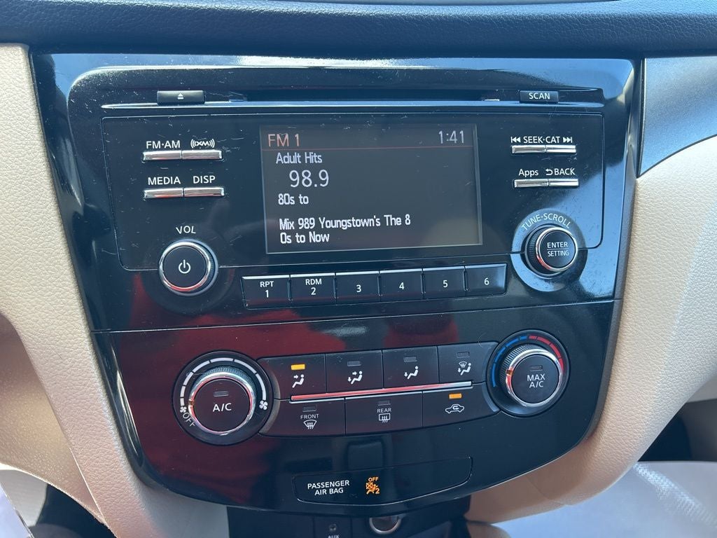 2015 Nissan Rogue S