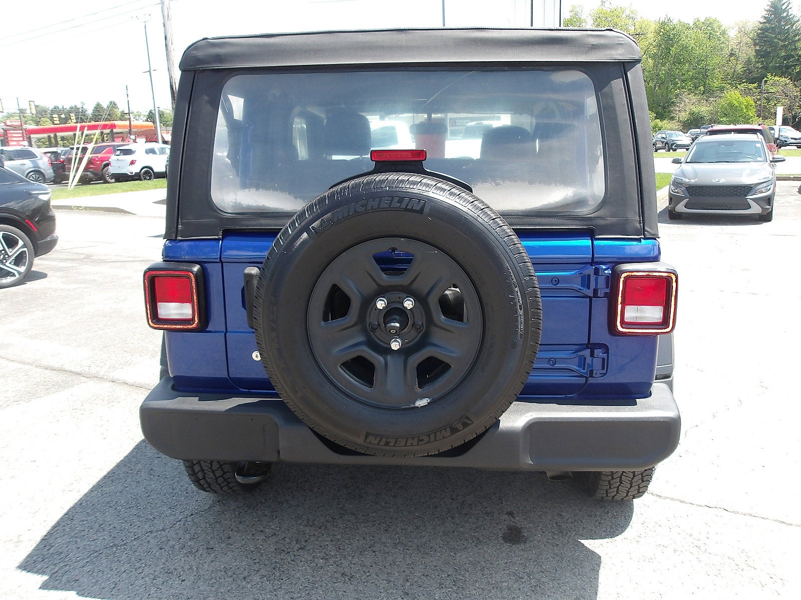 2019 Jeep Wrangler Sport