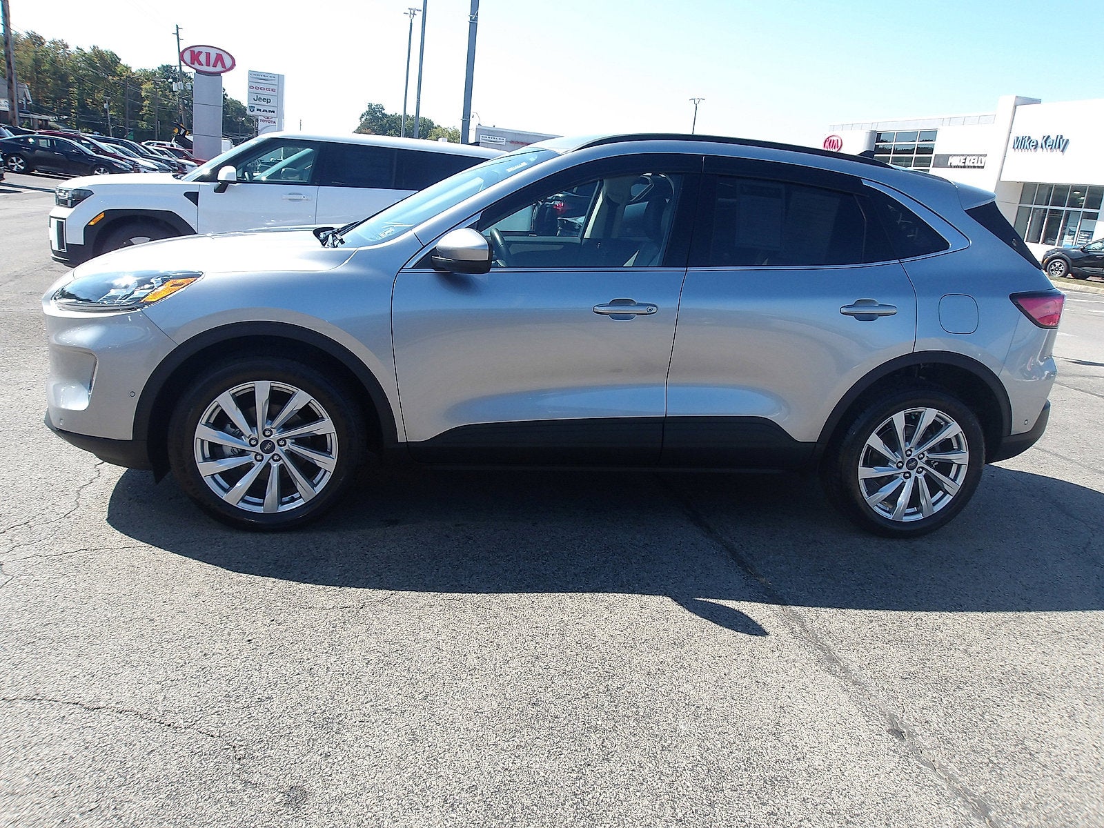 2022 Ford Escape Titanium