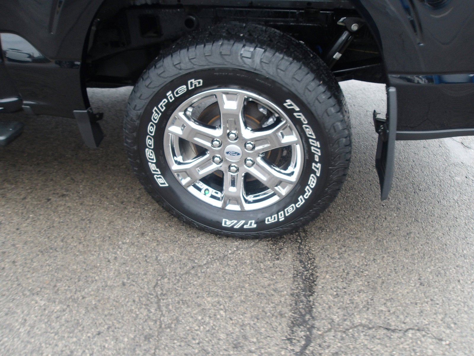 2023 Ford F-150 Base