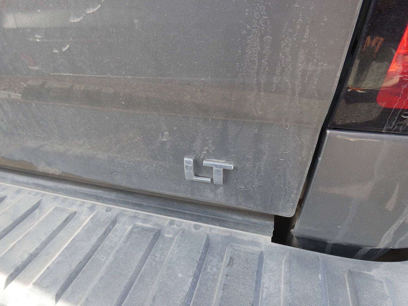 2017 Chevrolet SILVERADO LT