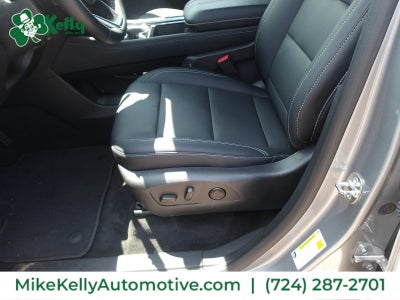 2026 Chevrolet Traverse AWD LT