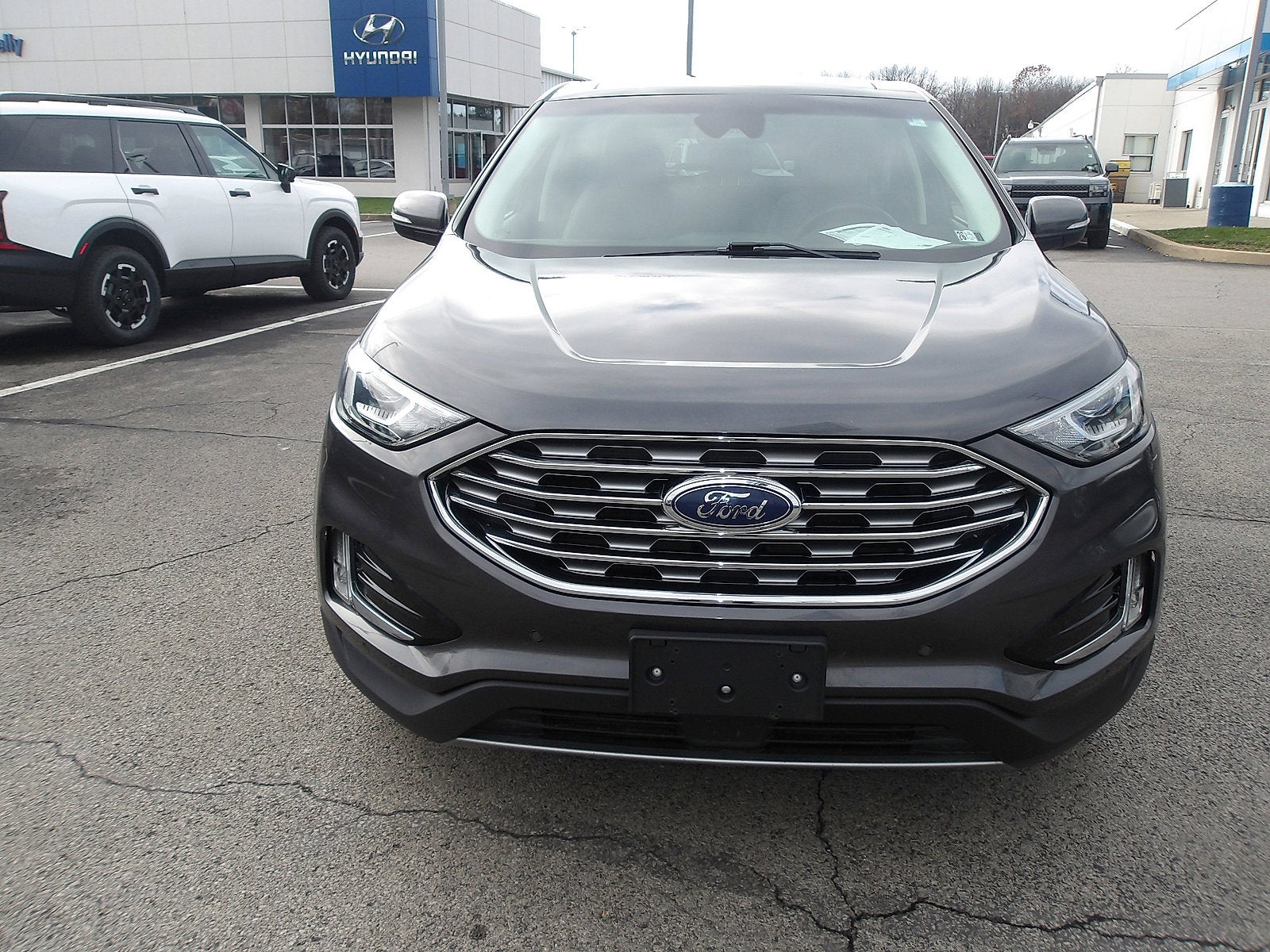 2020 Ford Edge Titanium