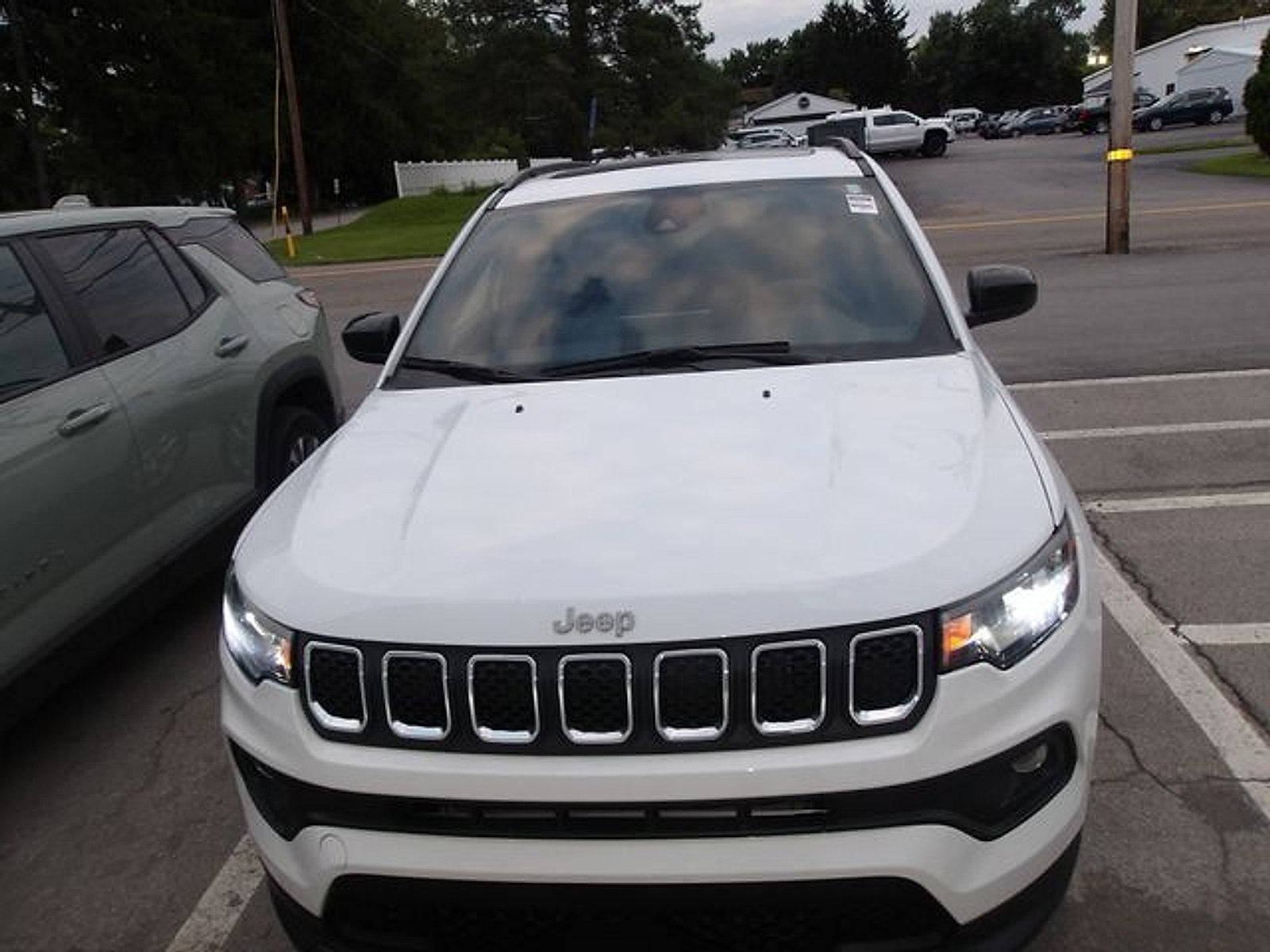 2023 Jeep Compass Latitude Lux