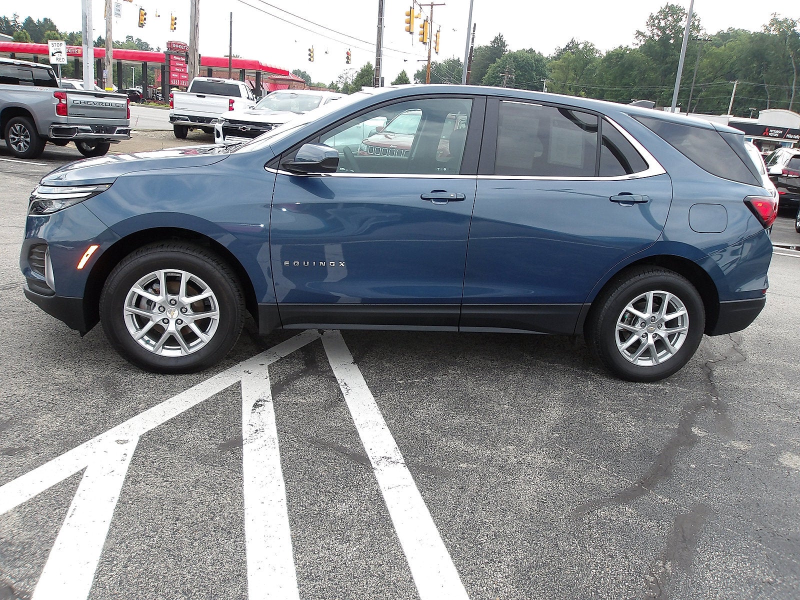 2024 Chevrolet Equinox LT