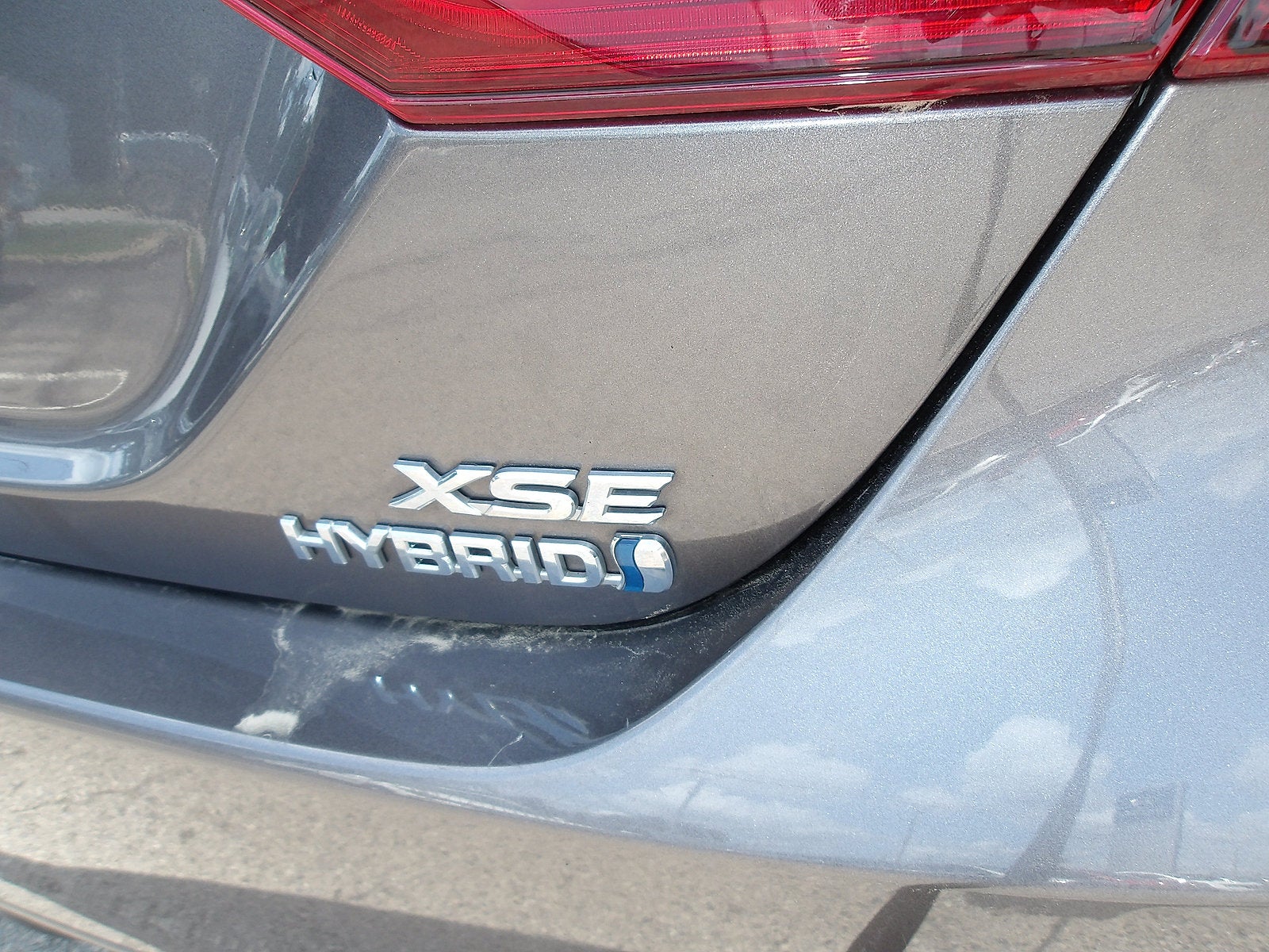 2023 Toyota Camry Hybrid XSE