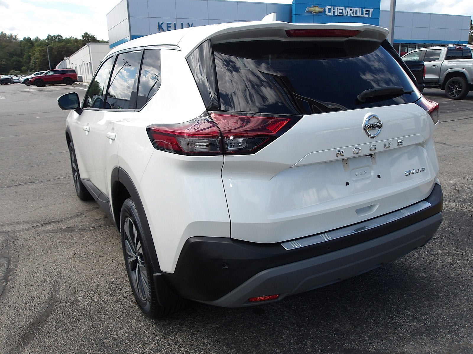 2021 Nissan Rogue SV