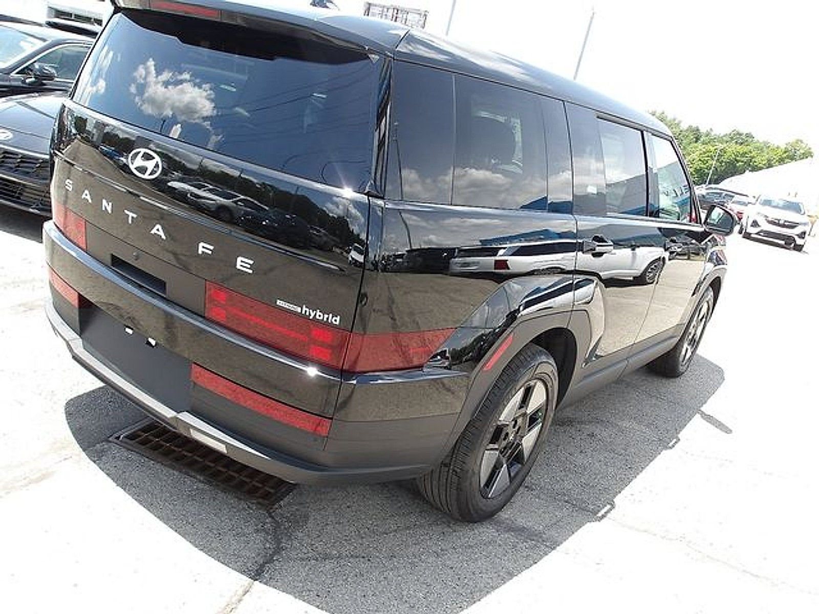 2026 Hyundai Santa Fe Hybrid SE