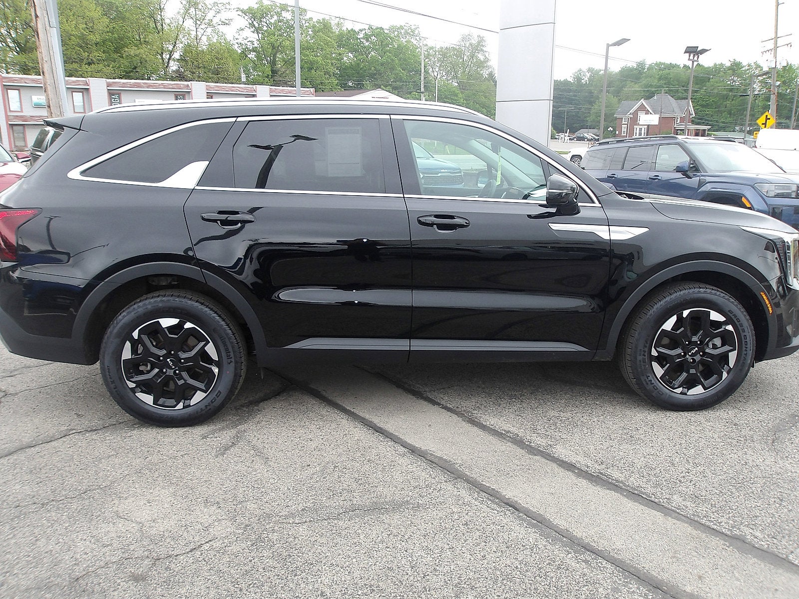 2025 Kia Sorento S