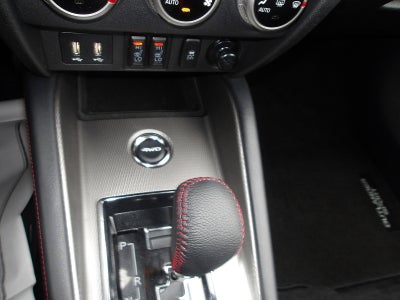 2024 Mitsubishi OUTLANDER Base