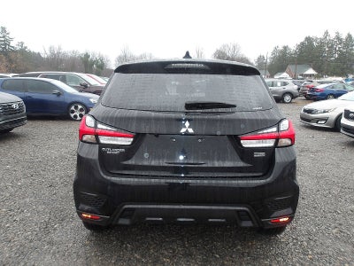 2024 Mitsubishi OUTLANDER Base