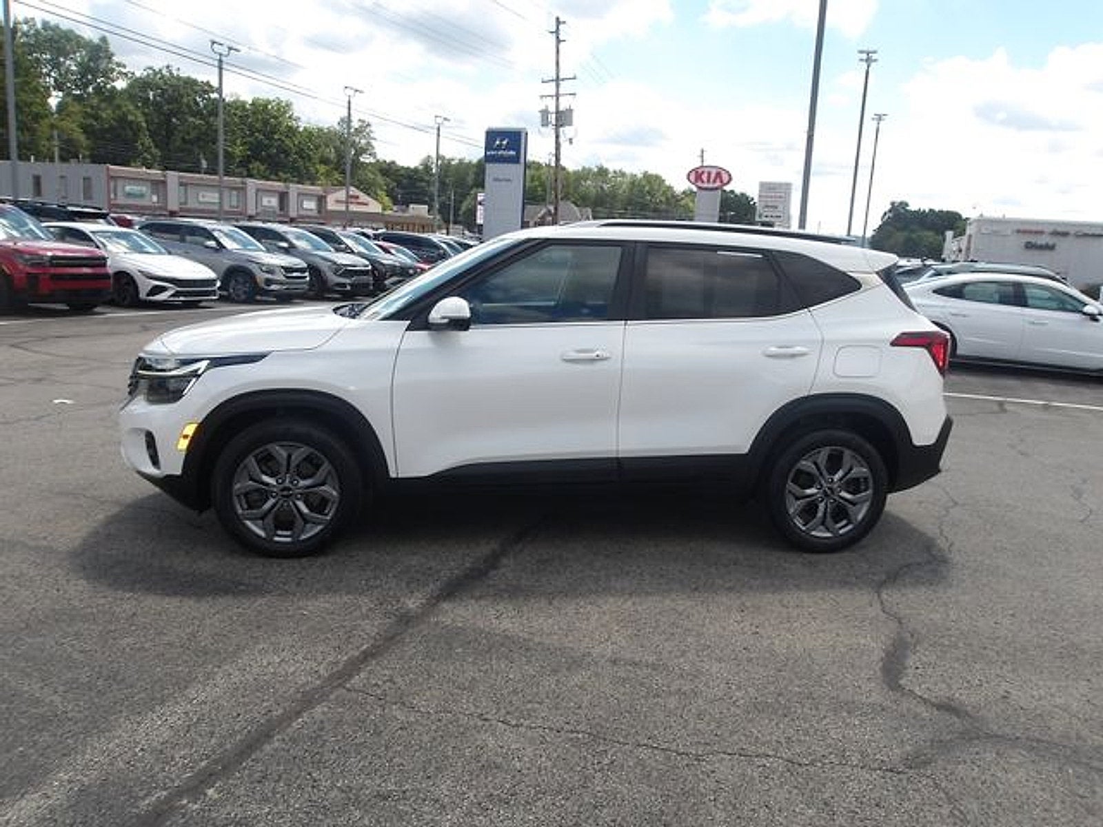 2024 Kia Seltos S