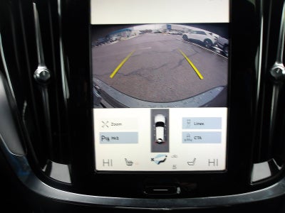 2020 Volvo V60 Cross Country Base