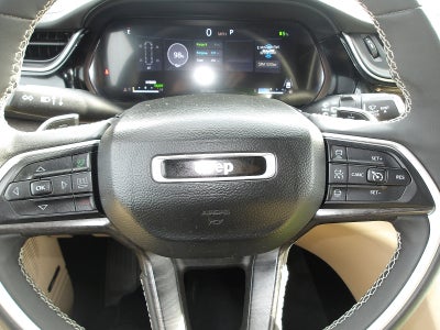 2022 Jeep Grand Cherokee 4xe BASE