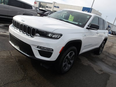 2022 Jeep Grand Cherokee 4xe BASE