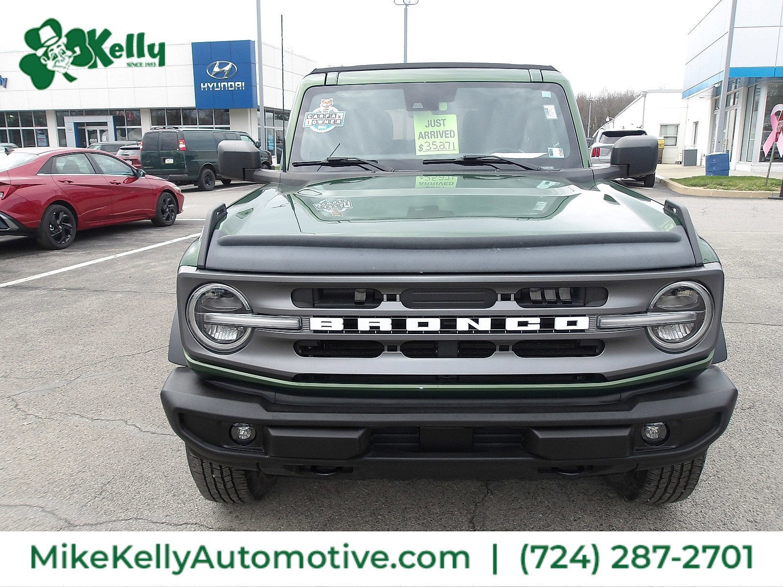 2023 Ford Bronco Base