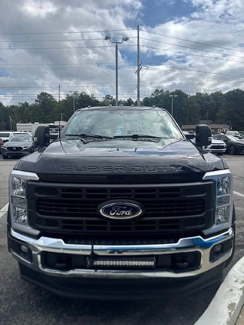 2023 Ford F-450 Super Duty XL