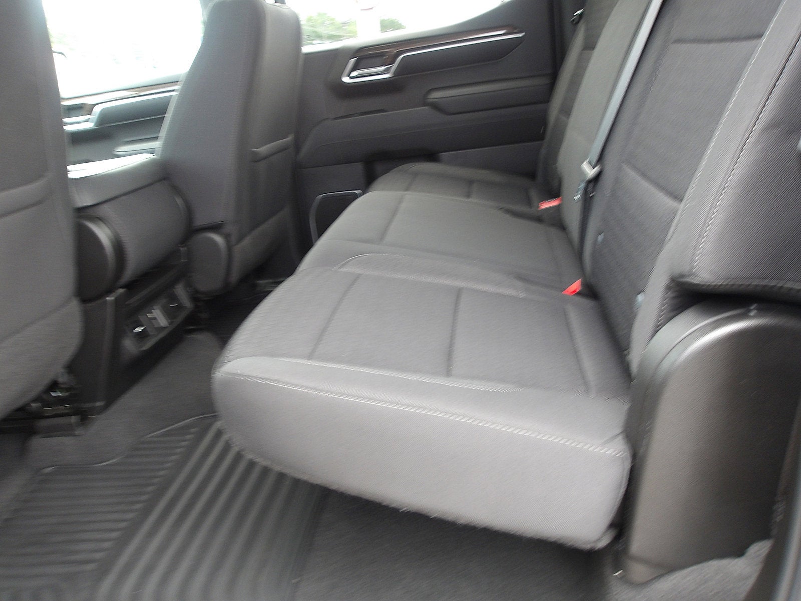 2022 Chevrolet Silverado 1500 LT (2FL)