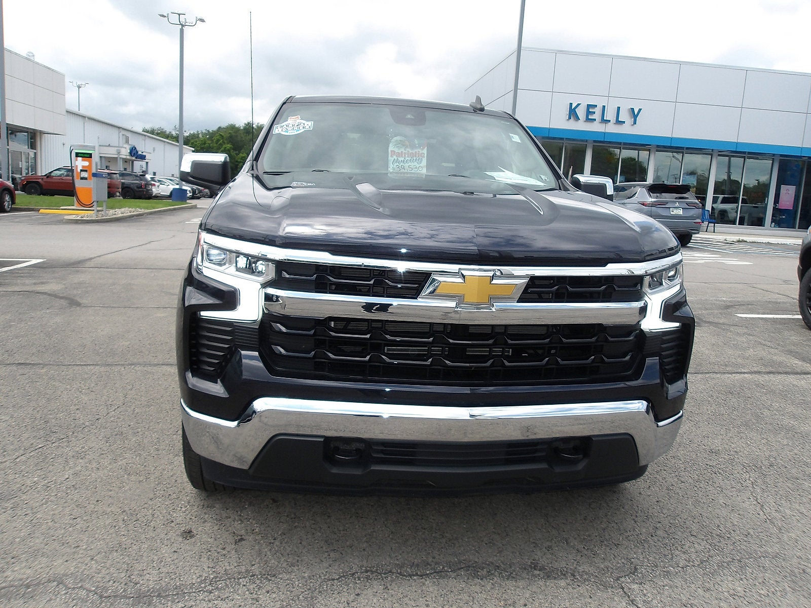 2022 Chevrolet Silverado 1500 LT (2FL)