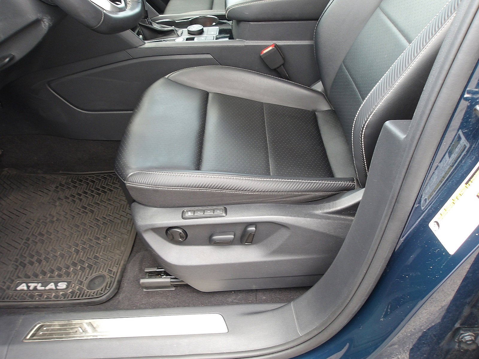 2022 Volkswagen Atlas Cross Sport 3.6L V6 SEL