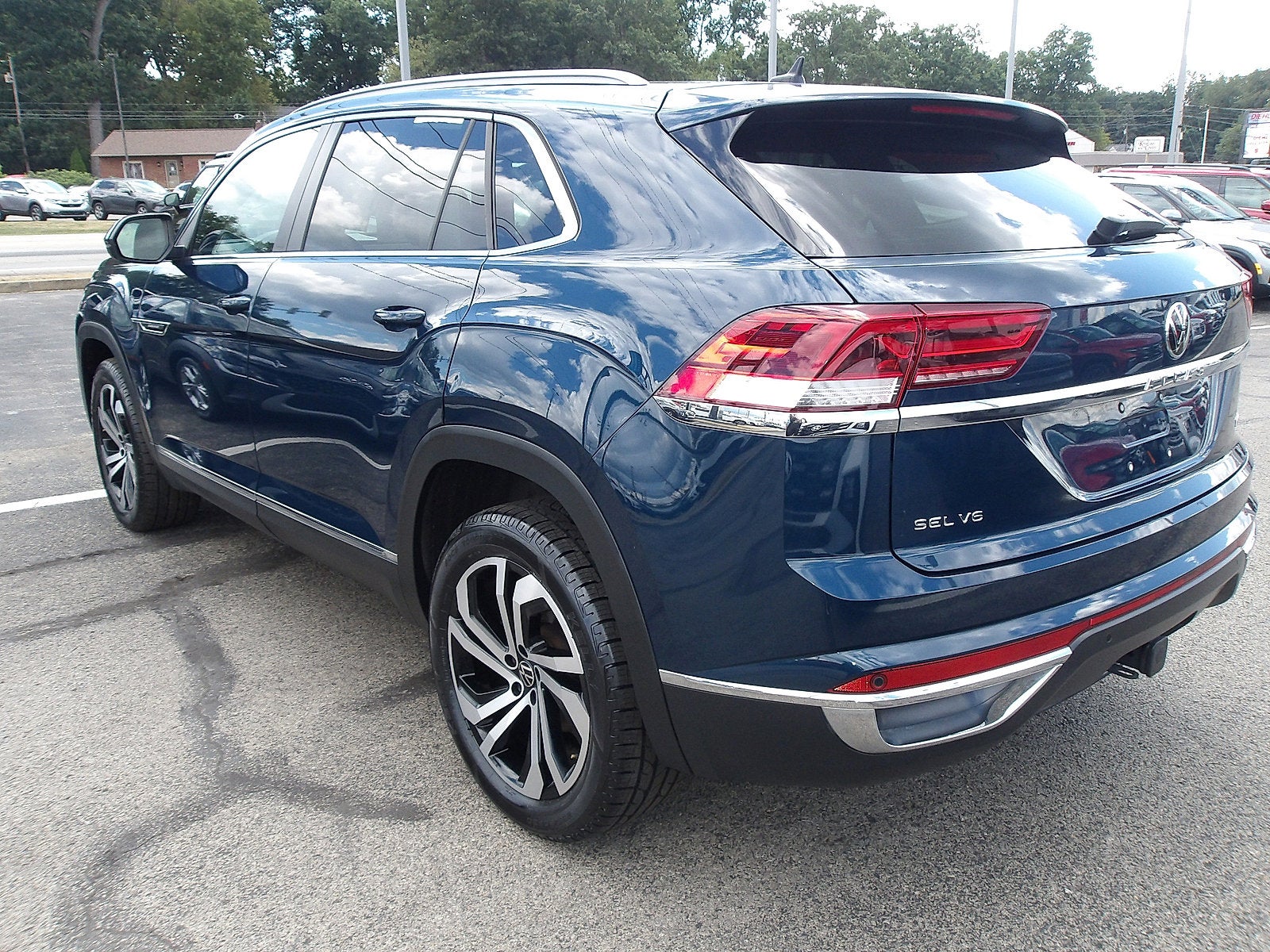 2022 Volkswagen Atlas Cross Sport 3.6L V6 SEL